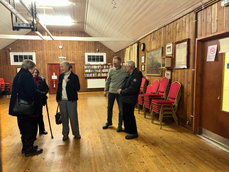 3AA697B2-D5A9-4C0A-97D6-E523925907A0_1_105_c