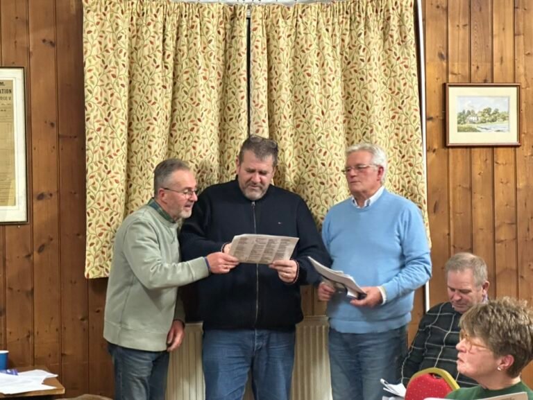 A498763E-20B3-429C-9D5B-94D7F249FEC5_1_105_c