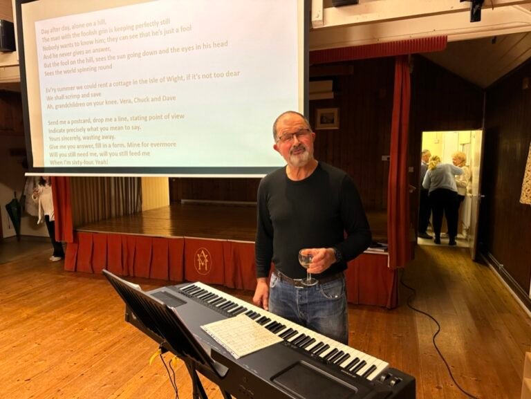 E549B9B9-A3FB-4B01-B425-EFD8CC09D450_1_105_c